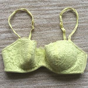 b.tempt'd by Wacoal Ciao Bella Balconette Bra Yellow Style 953144 Size 32D